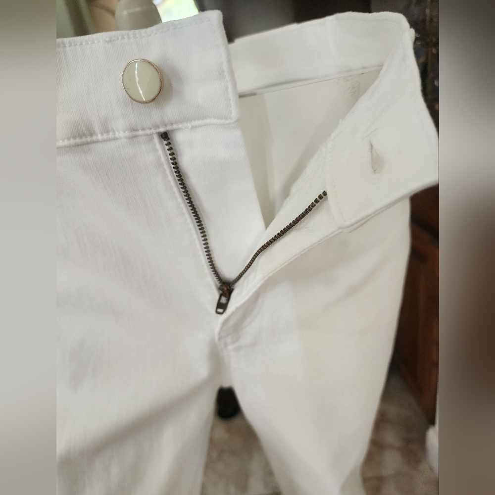 NWT-Ann Taylor White Bootcut Jeans!!๐ฉต๐ - Picture 10 of 10